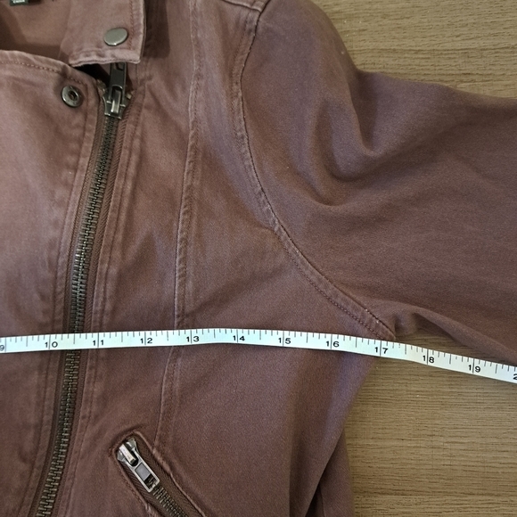 Women's Fashion Nova Brown Crop Jacket Zip Up Pockets Size Small - Picture 5 of 6